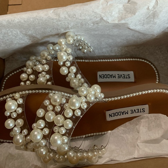 Taye Pearl Embellished sandals- Steve Madden - Picture 6 of 6